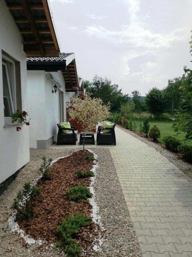 Domki Cztery Pory Roku Czchow Buitenkant foto